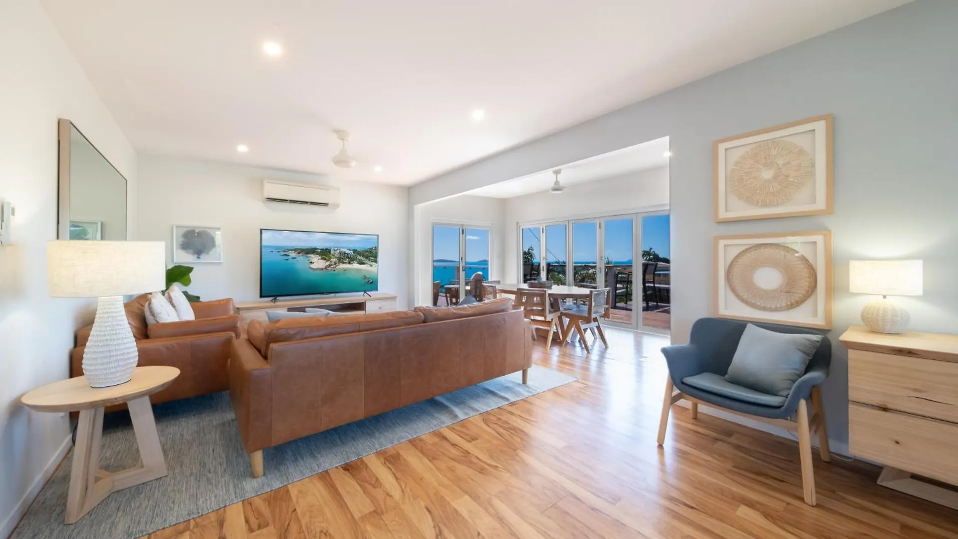 Nautical Views - Airlie Beach